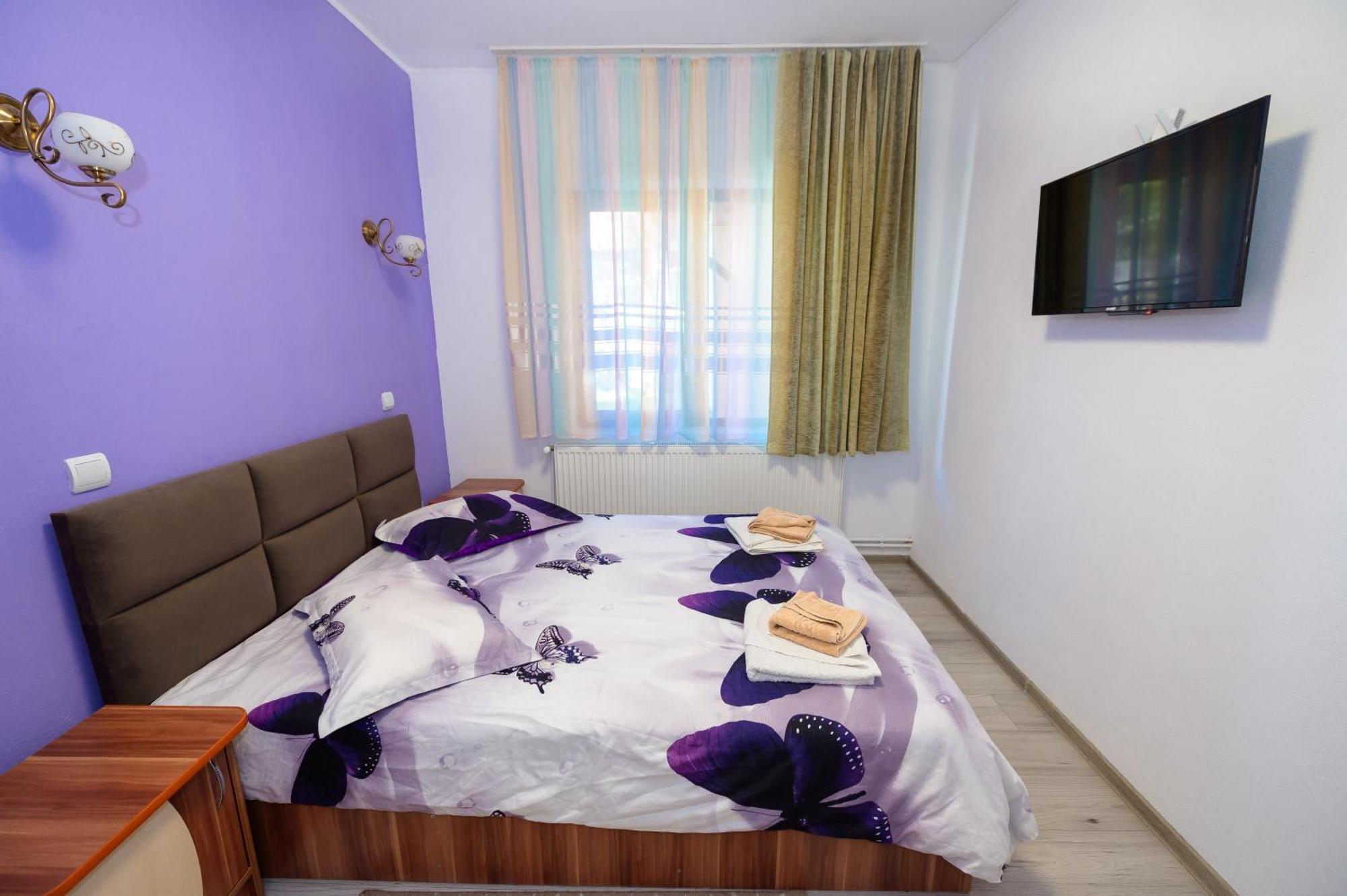 Casa Alex Calimanesti Hotel Bagian luar foto