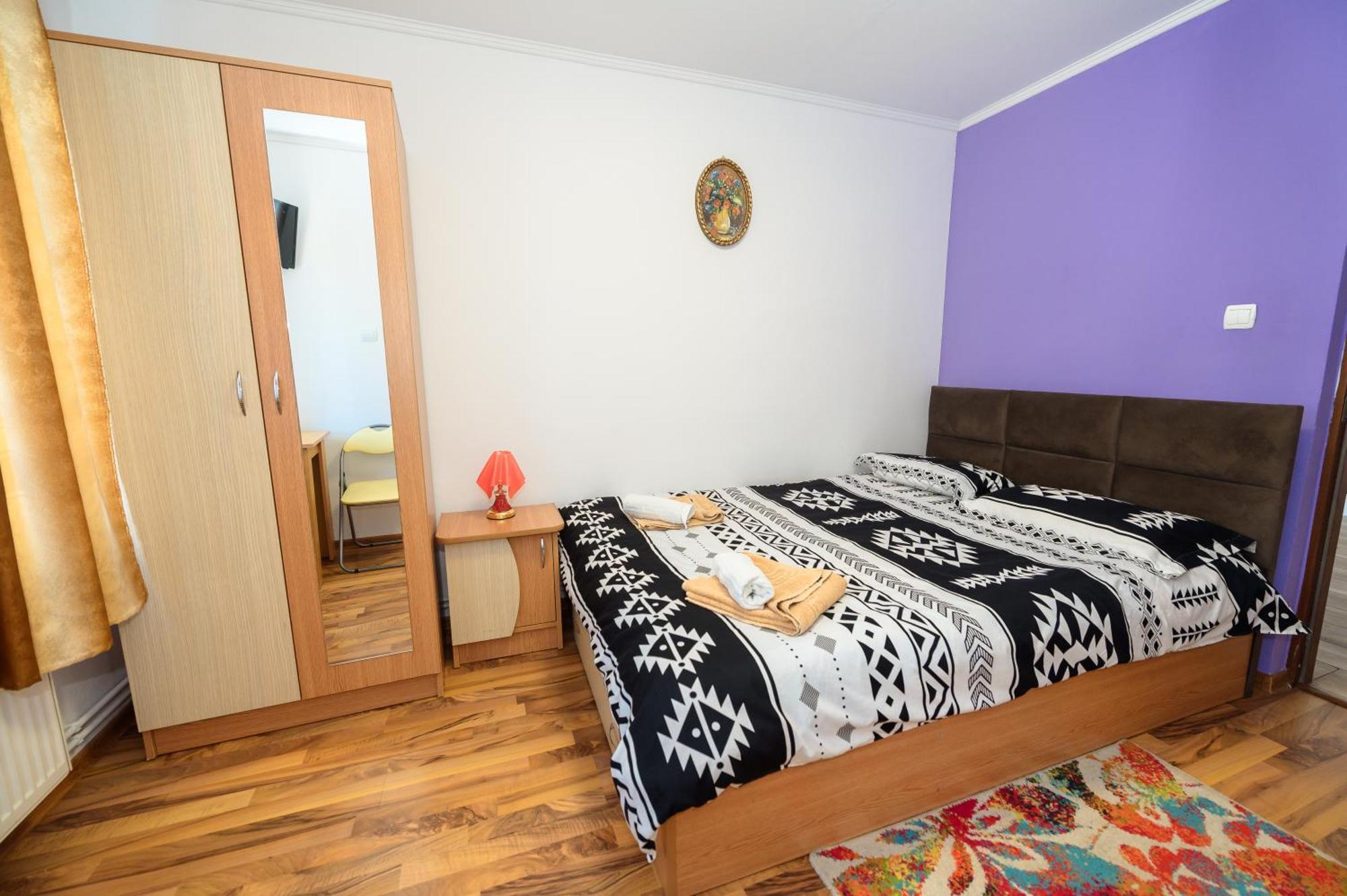 Casa Alex Calimanesti Hotel Bagian luar foto
