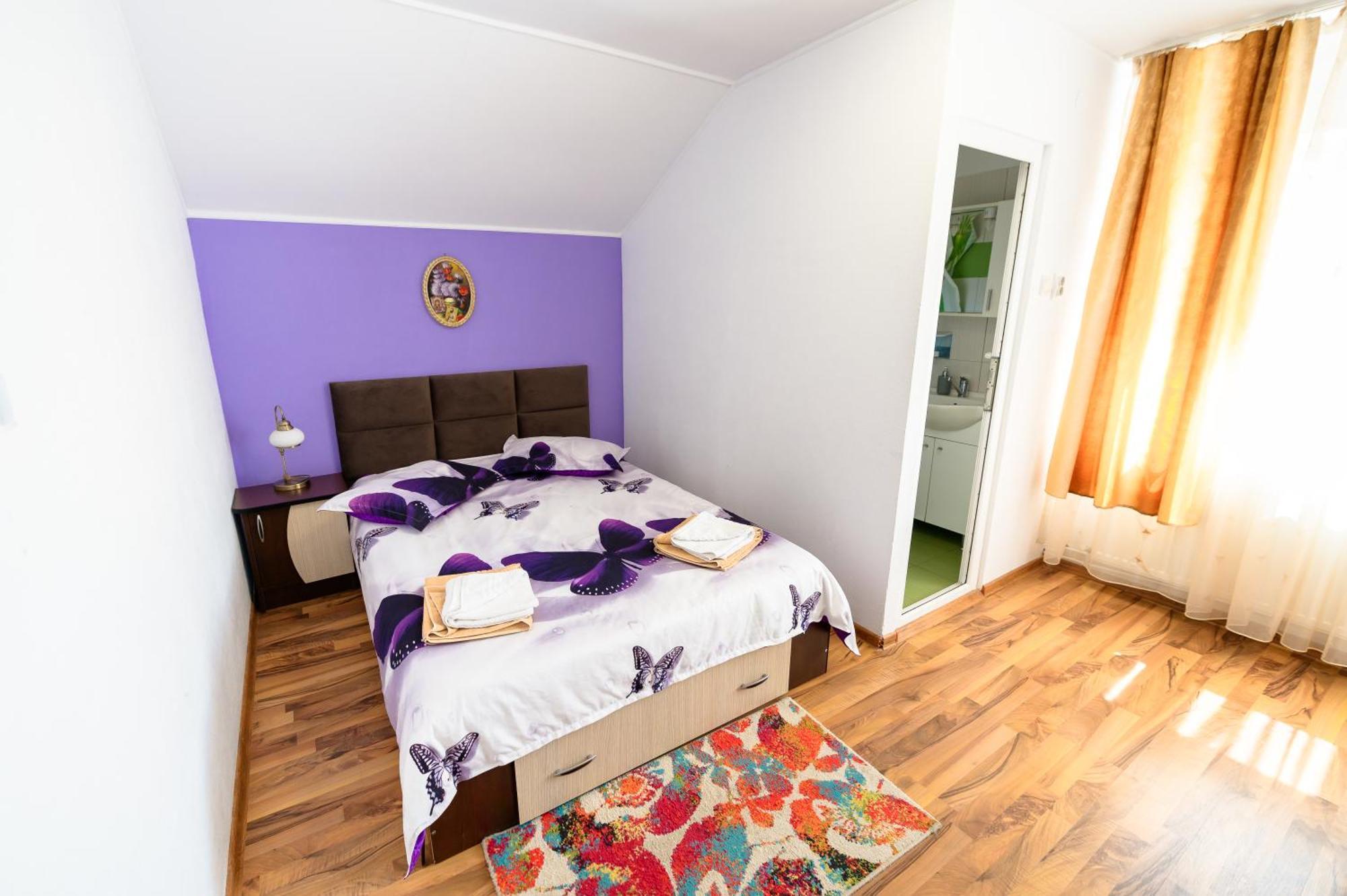 Casa Alex Calimanesti Hotel Bagian luar foto